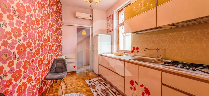 Foisor de Foc Spatiu profesional cu caracter intr-o vila individuala